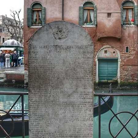 ゲストハウス Nadia ドーロ