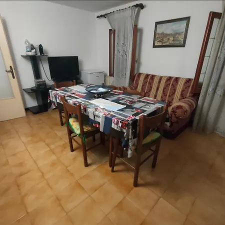 בית הארחה Nadia דולו